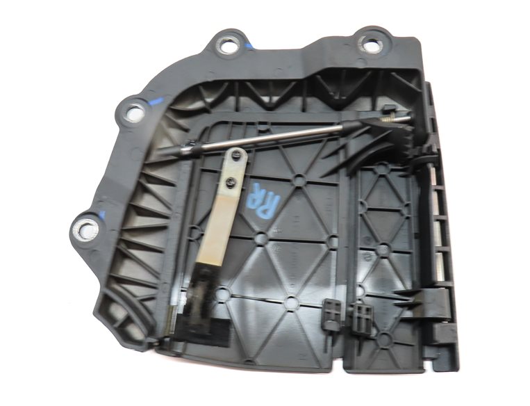 Thumbnail 6: 213 BMW 335I CONVERTIBLE (E93) RIGHT CONVERTIBLE TOP END COVER FLAP TRIM (BLACK)