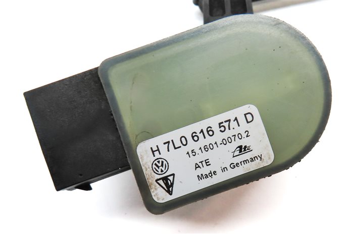 Thumbnail 5: 2008 PORSCHE CAYENNE (955) REAR LEFT SUSPENSION HEIGHT LEVEL SENSOR MODULE