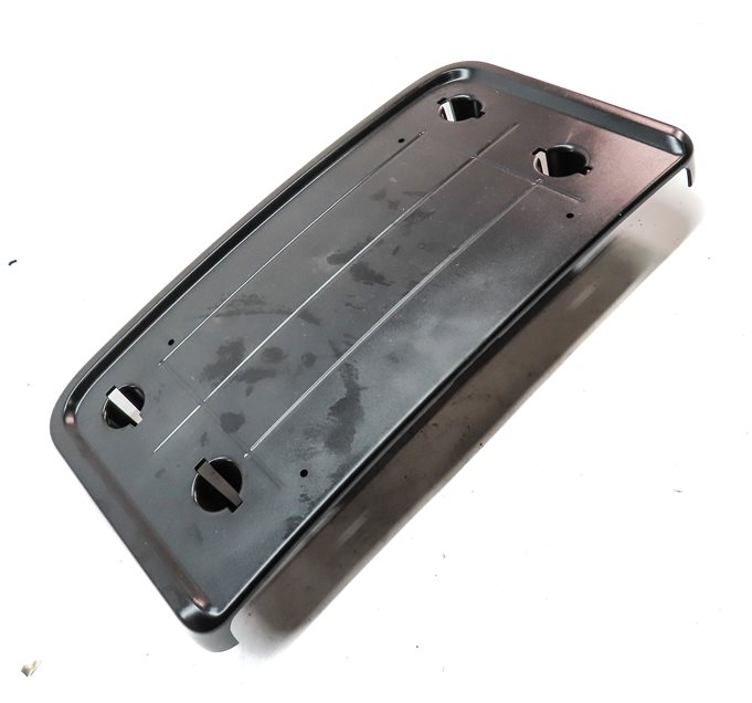 Thumbnail 3: 2008 PORSCHE CAYENNE (955) FRONT LOWER BUMPER LICENSE PLATE MOUNT BRACKET
