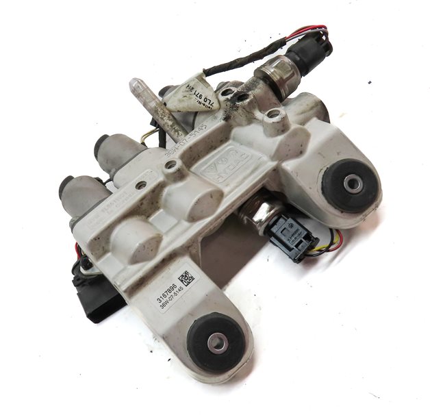 Thumbnail 3: 2008 PORSCHE CAYENNE (955) VEHICLE SUSPENSION LEVEL LEVELING VALVE BLOCK