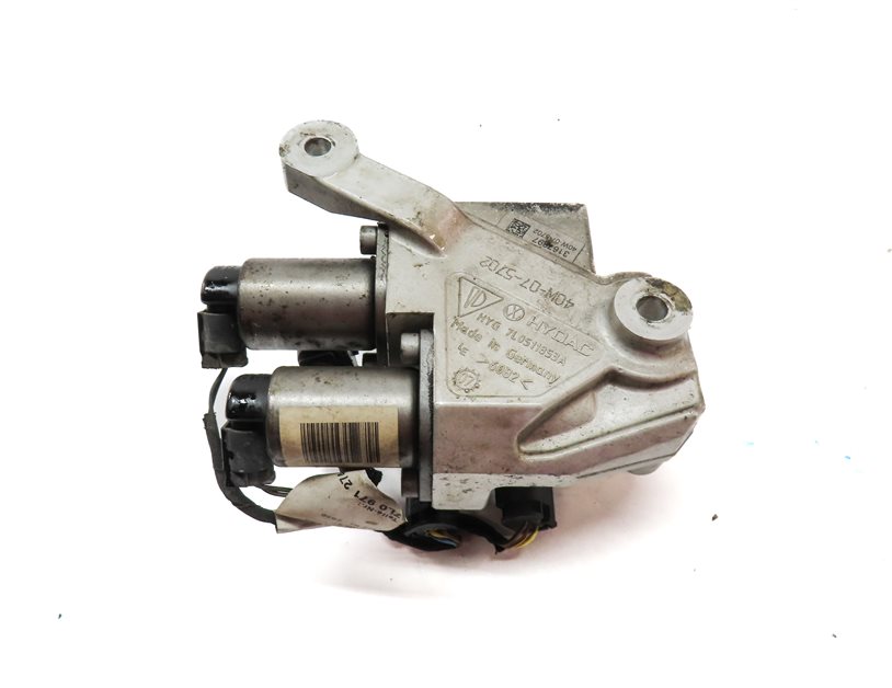 Thumbnail 2: 2008 PORSCHE CAYENNE (955) SUSPENSION SELF LEVEL LEVELING MANIFOLD