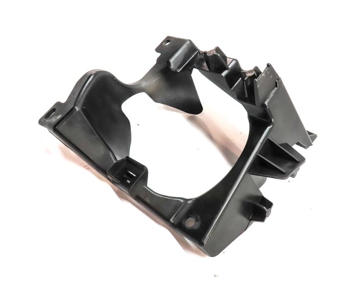 Thumbnail 3: 2008 PORSCHE CAYENNE (955) FRONT RIGHT PASSENGER FOG LIGHT LAMP MOUNT BRACKET
