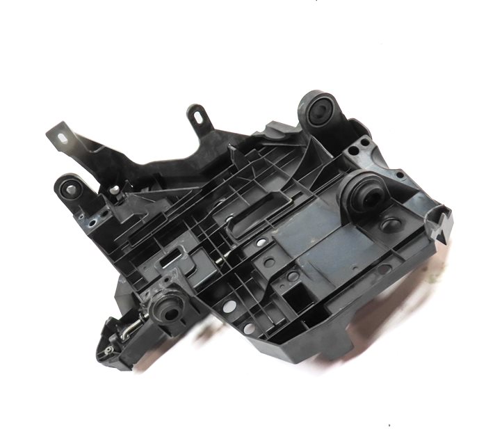 Thumbnail 3: 2008 PORSCHE CAYENNE (955) FRONT LEFT DRIVER HEADLIGHT LAMP MOUNT BRACKET