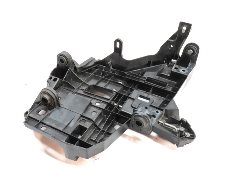 2008 PORSCHE CAYENNE (955) FRONT RIGHT PASSENGER HEADLIGHT LAMP MOUNT BRACKET
