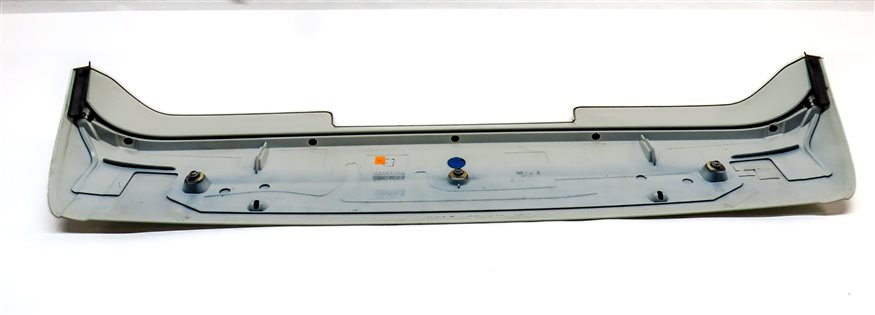 Thumbnail 5: 2005-2010 PORSCHE CAYENNE (955 957) REAR HATCH TRUNK SPOILER WING COVER (White)