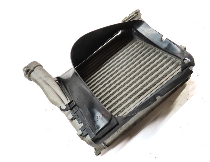 Thumbnail 3: 2008-2010 PORSCHE CAYENNE (957) 4.8L TWIN TURBO ENGINE LEFT INTERCOOLER