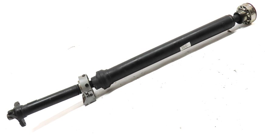 Thumbnail 3: 2003-2010 PORSCHE CAYENNE (955 957) V8 TURBO ENGINE REAR DRIVE LINE PROP SHAFT