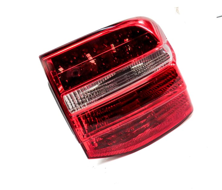 Thumbnail 4: 2008-2010 PORSCHE CAYENNE (957) RIGHT PASSENGER REAR TAILLIGHT BRAKE LIGHT LAMP
