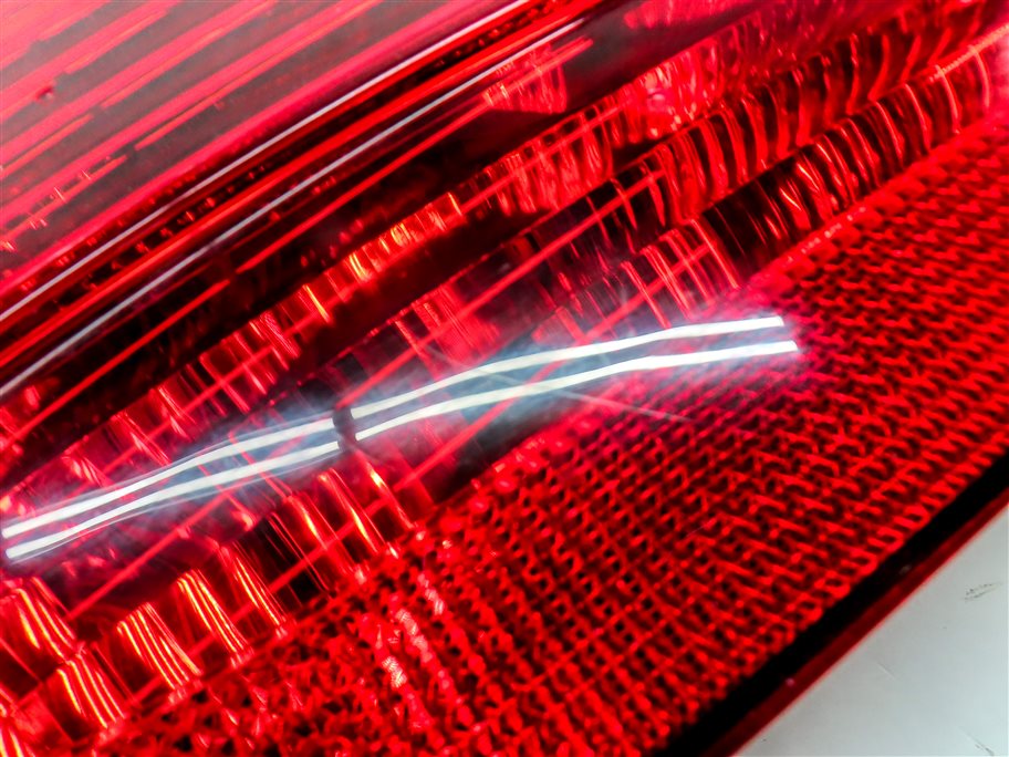Thumbnail 6: 2008-2010 PORSCHE CAYENNE (957) RIGHT PASSENGER REAR TAILLIGHT BRAKE LIGHT LAMP