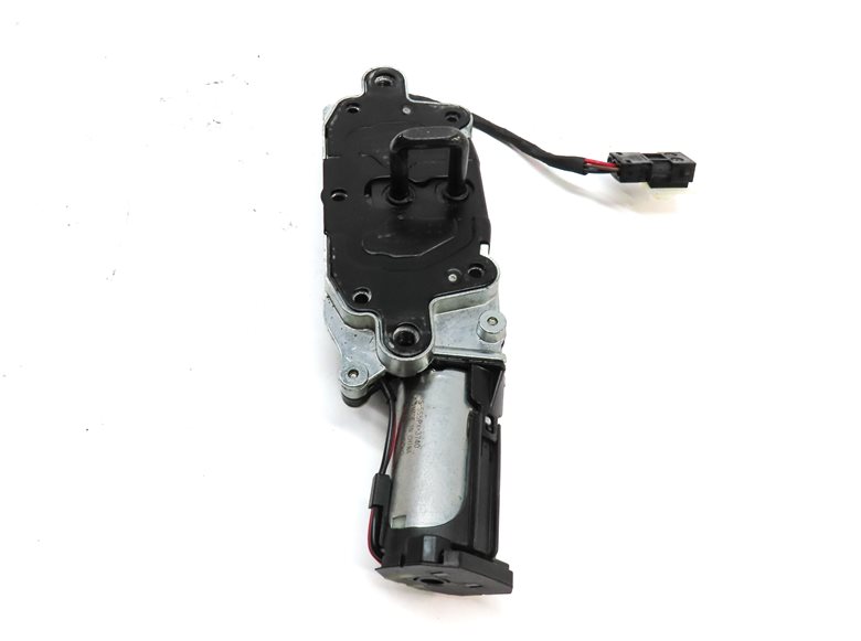 Thumbnail 5: 2012 BMW X5 (E70) REAR TRUNK LIFTGATE HATCH LID LATCH STRIKER PLATE MOTOR