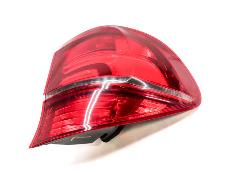 Thumbnail 3: 2011-2013 BMW X5 X5M (E70) LEFT DRIVER REAR OUTER TAILLIGHT BRAKE LIGHT LAMP
