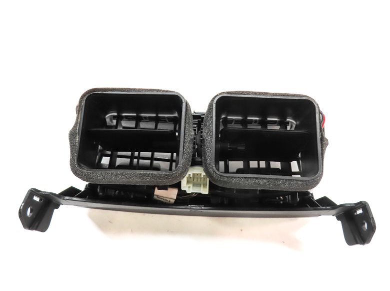 Thumbnail 5: 2012 BMW X5 (E70) REAR CENTER CONSOLE HEAT AIR AC HVAC DUAL VENT (Black)