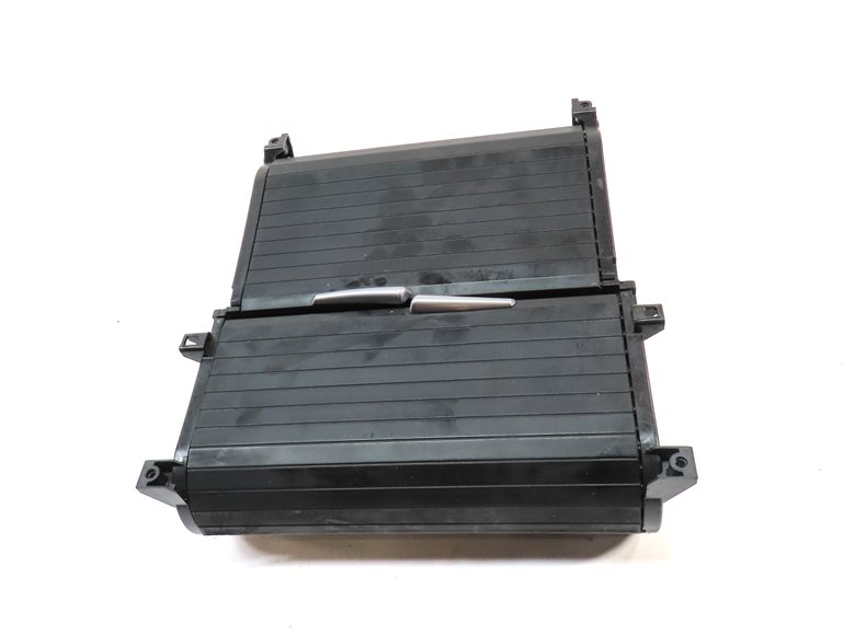 Thumbnail 2: 2012 BMW X5 (E70) FRONT CENTER CONSOLE DUAL CUPHOLDER 12V SOCKET ASHTRAY