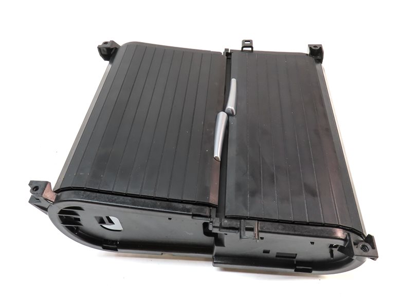 Thumbnail 4: 2012 BMW X5 (E70) FRONT CENTER CONSOLE DUAL CUPHOLDER 12V SOCKET ASHTRAY