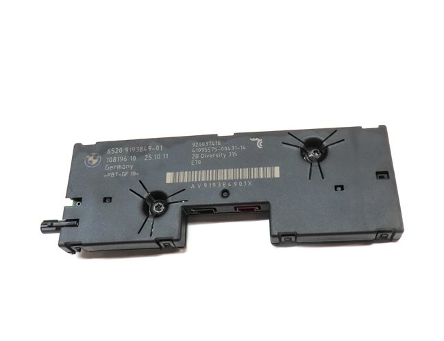 Thumbnail 2: 2012 BMW X5 (E70) RADIO STEREO ANTENNA RECEPTION DIVERSITY AMPLIFIER