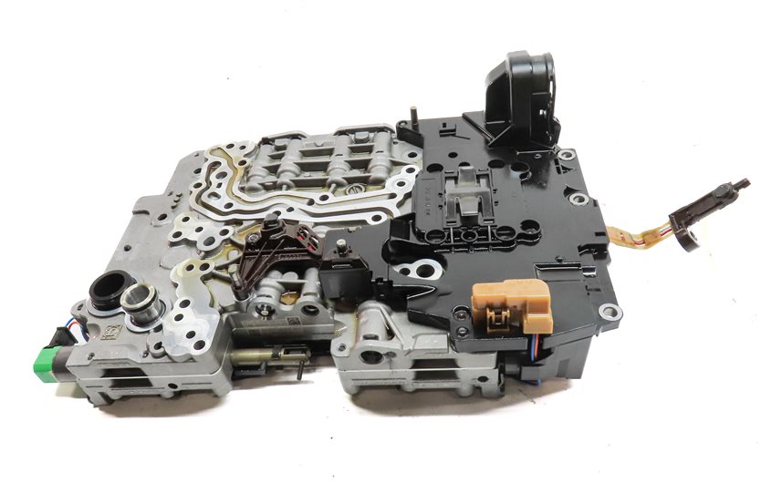 Thumbnail 2: 11-13 BMW X5 X6 (E70 E71) 3.0L TURBO 8HP-45 AUTOMATIC TRANSMISSION VALVE BODY