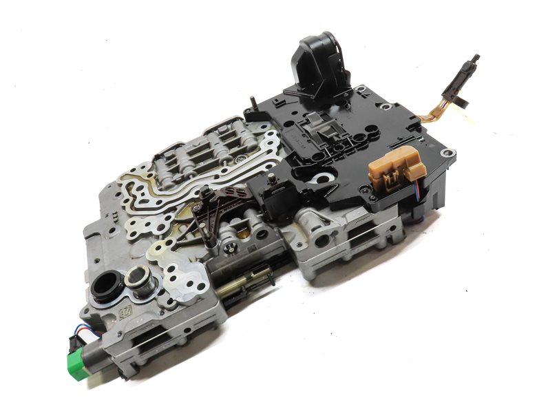 Thumbnail 3: 11-13 BMW X5 X6 (E70 E71) 3.0L TURBO 8HP-45 AUTOMATIC TRANSMISSION VALVE BODY
