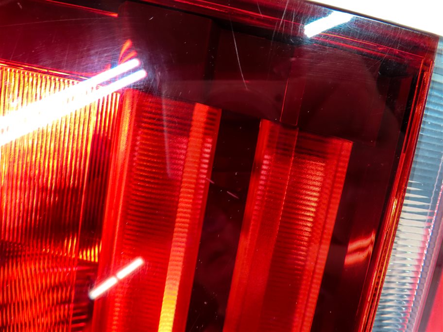 Thumbnail 8: 11-13 BMW X5 X5M (E70) LEFT DRIVER INNER TAILLIGHT LIGHT LAMP (INCANDESCENT)