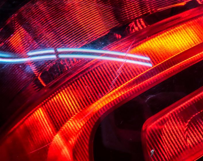 Thumbnail 8: 2011-2013 BMW X5 X5M (E70) RIGHT PASSENGER REAR OUTER TAILLIGHT BRAKE LIGHT LAMP
