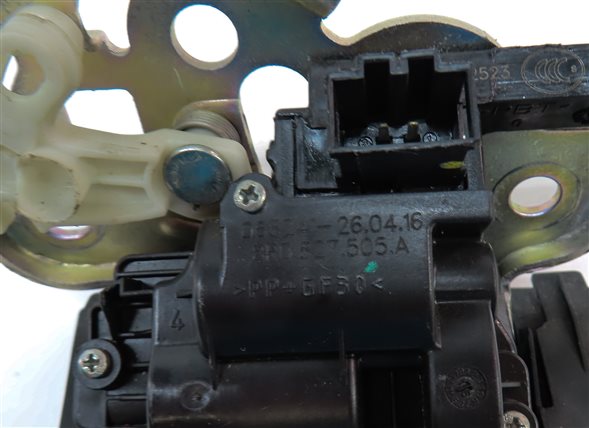 Thumbnail 6: 2016 AUDI SQ5 (B8 8R) REAR TRUNK TAILGATE HATCH LID LOCK LATCH ACTUATOR