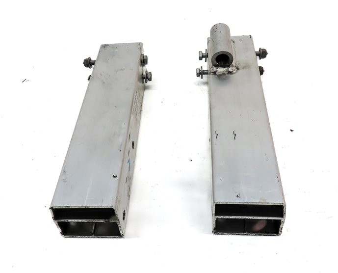Thumbnail 5: 09-17 AUDI Q5 SQ5 (B8) REAR BUMPER CRASH IMPACT REINCFORCEMENT BAR BRACKET SET/2