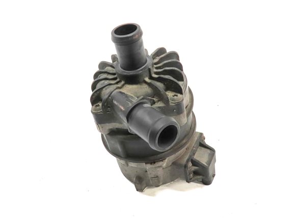 Thumbnail 2: 2016 AUDI SQ5 (B8 8R) 3.0L (CTUD) ENGINE MOTOR AUXILIARY WATER COOLANT PUMP