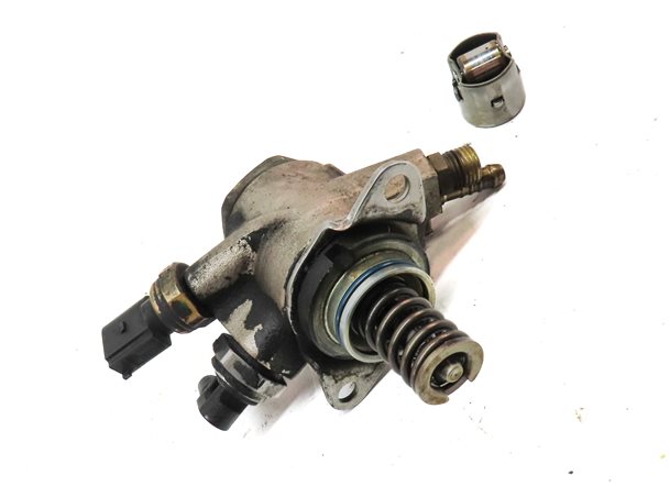 Thumbnail 3: 12-17 AUDI A6 A7 A8 Q5 Q7 S4 S5 (B8 8K 8T C7 4L) 3.0L HIGH PRESSURE FUEL PUMP