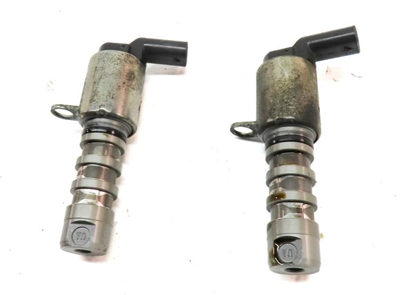 Thumbnail 4: 16 AUDI SQ5 (B8 8R) 3.0L (CTUD) ENGINE VARIABLE VALVE TIMING VVT SOLENOID SET/2