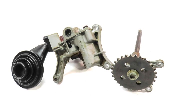 Thumbnail 2: 2016 AUDI SQ5 (B8 8R) 3.0L (CTUD) ENGINE MOTOR OIL FLUID PUMP w/PICK UP TUBE