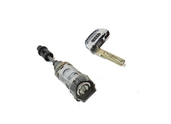 Thumbnail 3: 2016 AUDI SQ5 (B8 8R) FRONT LEFT DRIVER DOOR LOCK CYLINDER w/KEY SET/2