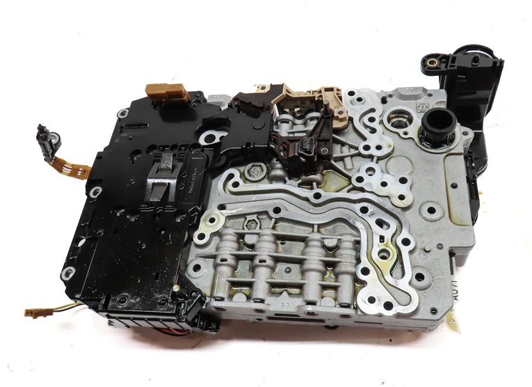 Thumbnail 4: 15-17 AUDI SQ5 (B8 8R) 3.0L 8-SPEED QCY A/T AUTOMATIC TRANSMISSION VALVE BODY