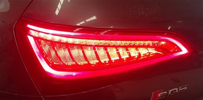Thumbnail 2: 2013-2017 AUDI Q5 SQ5 (B8 8R) REAR LEFT DRIVER TAILLIGHT BRAKE LIGHT LAMP (LED)