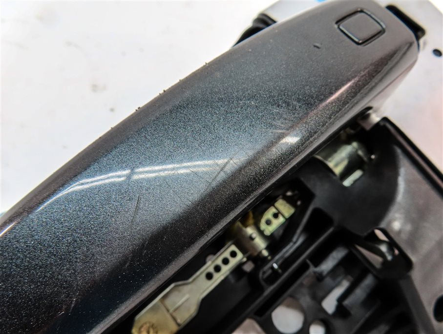 Thumbnail 6: 09-17 AUDI A4 S4 Q5 ALLROAD (B8 8K 8R) FRONT LEFT KEYLESS DOOR HANDLE (Gray)