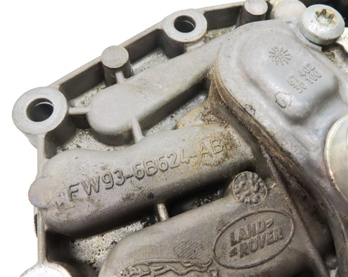 Thumbnail 6: 2016 RANGE ROVER SPORT (L494) 3.0L DIESEL ENGINE MOTOR OIL FLUID FILTER HOUSING