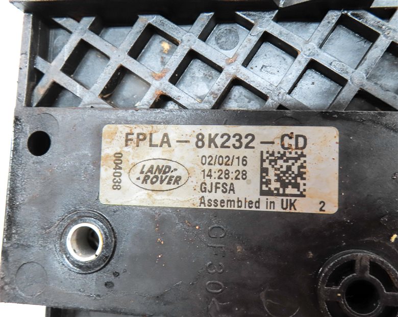 Thumbnail 6: 16 LAND RANGE ROVER SPORT L494 3.0L DIESEL ENGINE RADIATOR COOLING FAN ASSEMBLY