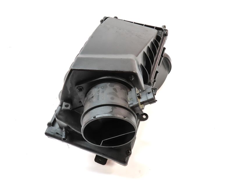 Thumbnail 2: 17-21 RANGE ROVER SPORT DISCOVERY 3.0L DIESEL FRONT LEFT AIR INTAKE FILTER BOX