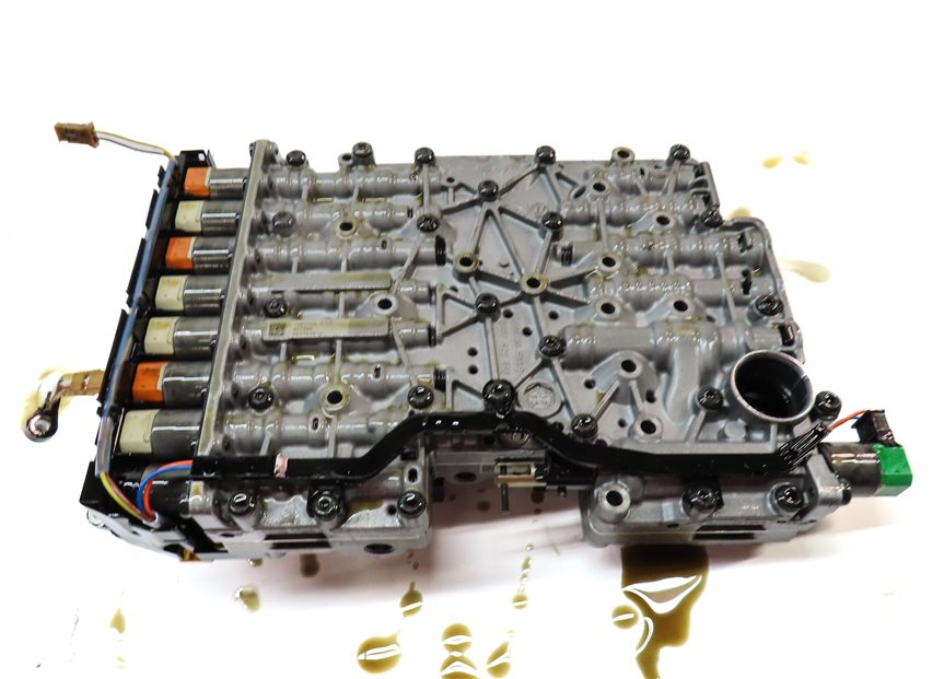 Thumbnail 6: 14-16 LR4 - RANGE ROVER SPORT (L405 L494) TRANSMISSION VALVE BODY w/ START STOP