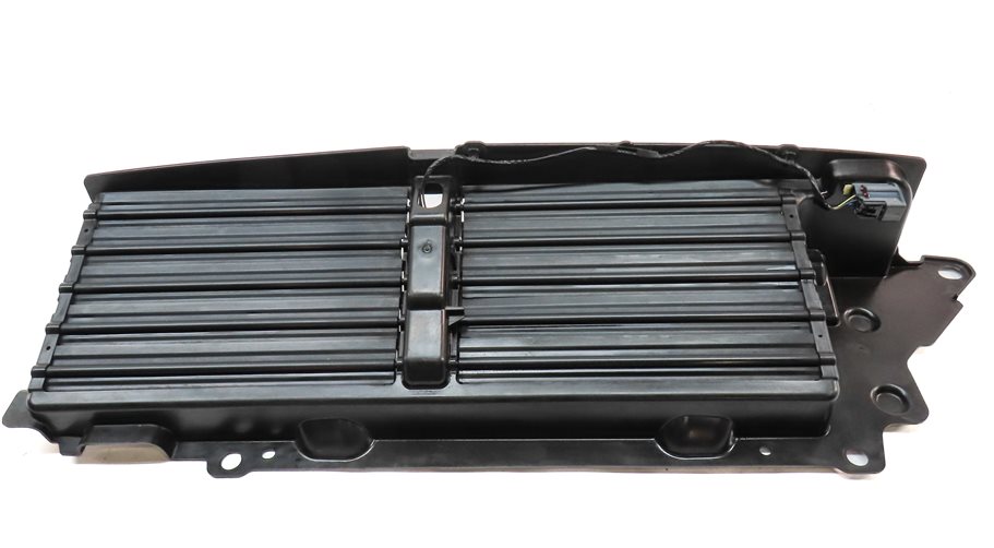 Thumbnail 6: 2016 RANGE ROVER SPORT (L494) 3.0L DIESEL ENGINE RADIATOR AIR SHUTTER GRILLE