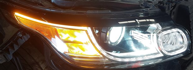 Thumbnail 2: 14-17 RANGE ROVER SPORT (L494) RIGHT PASSENGER HID XENON HEADLIGHT LIGHT LAMP