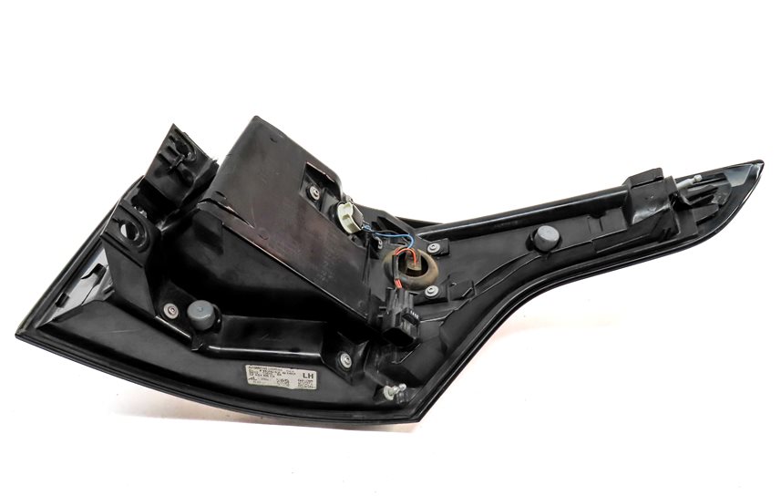 Thumbnail 5: 14-17 RANGE ROVER SPORT L405 L494 REAR LEFT DRIVER UPPER QUARTER TAILLIGHT