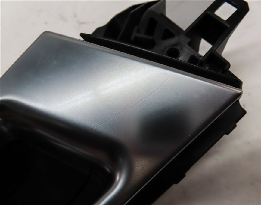Thumbnail 6: 13-22 ROVER SPORT DISCOVERY L404 L462 L494 FRONT OR REAR LEFT INTERIOR HANDLE