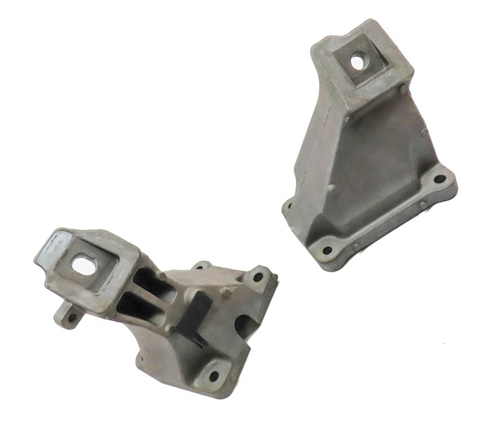 Thumbnail 3: 2014 RANGE ROVER SPORT (L494) 5.0L SUPER ENGINE MOTOR MOUNT BRACKET SET/2