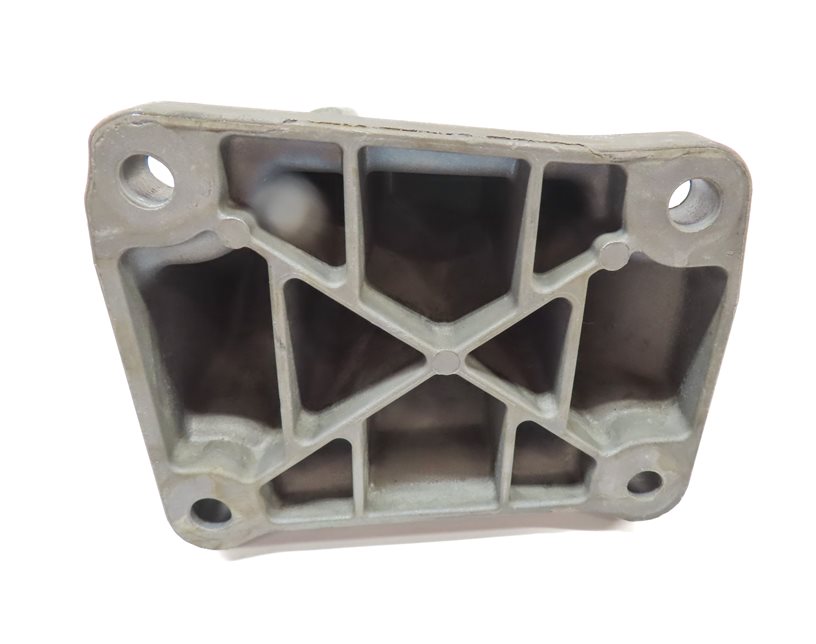 Thumbnail 5: 2014 RANGE ROVER SPORT (L494) 5.0L SUPER ENGINE MOTOR MOUNT BRACKET SET/2