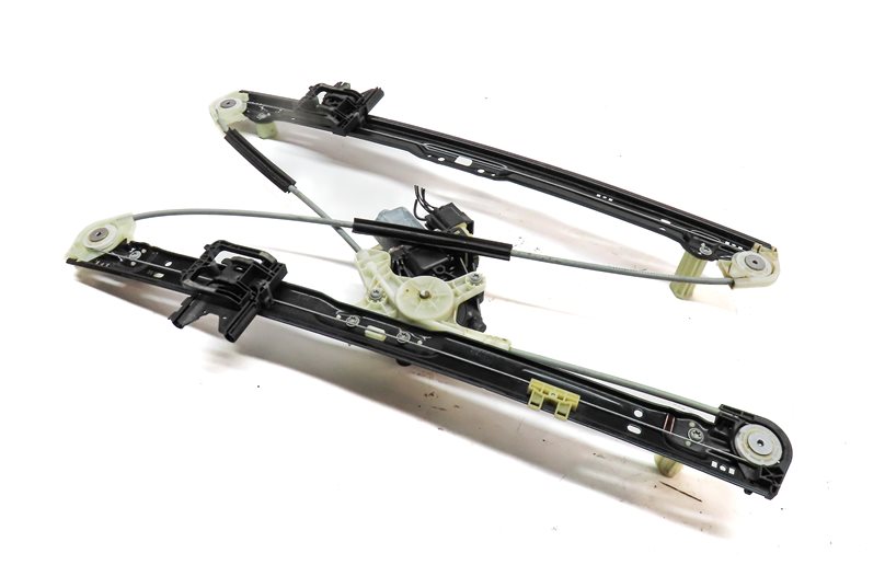 2014-2020 RANGE ROVER SPORT (L494) REAR LEFT DOOR WINDOW REGULATOR w/MOTOR