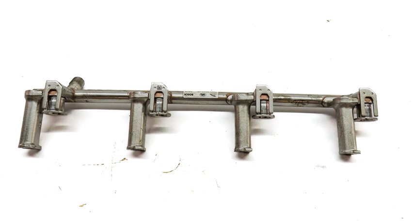 Thumbnail 7: 2014 RANGE ROVER SPORT (L494) 5.0L SUPER ENGINE LEFT & RIGHT FUEL RAIL SET/2