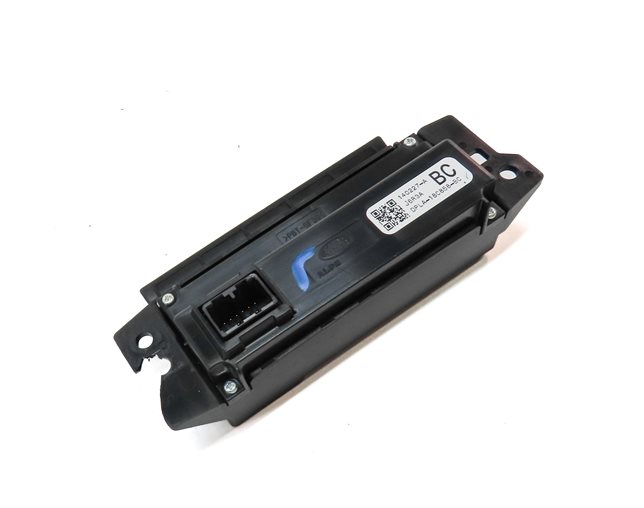 Thumbnail 3: 2014 RANGE ROVER SPORT (L494) FRONT DASH SCREEN LEFT TOUCH CONTROL MODULE