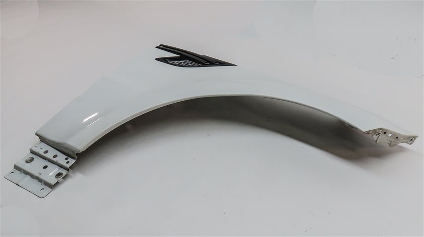 Thumbnail 1: 14-17 RANGE ROVER SPORT L494 FRONT RIGHT PASSENGER FENDER w/GRILLE (White)
