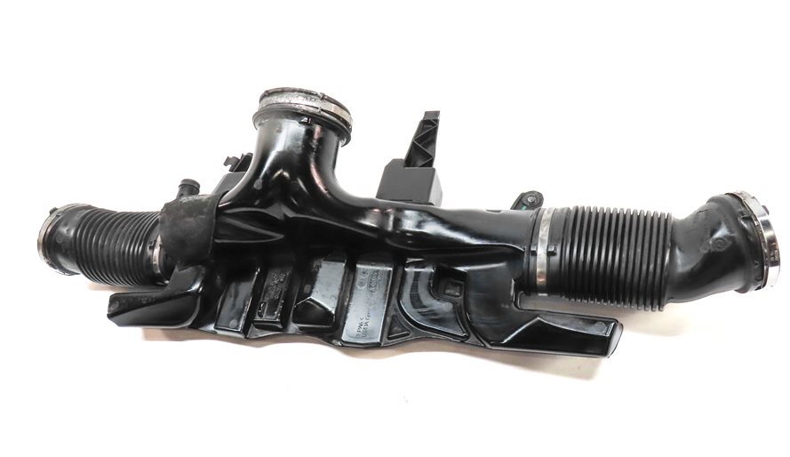 Thumbnail 5: 2014 RANGE ROVER SPORT (L494) 5.0L SUPER ENGINE AIR INTAKE RESONATOR BOX