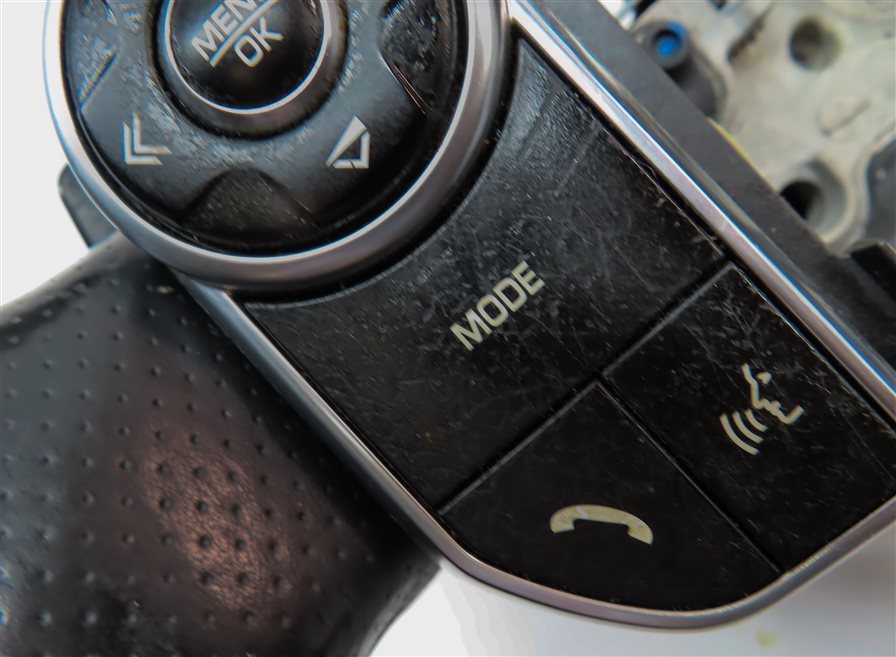 Thumbnail 10: 2014-2022 RANGE ROVER SPORT (L494) 4-SPOKE HEATED STEERING WHEEL w/ SWITCHES