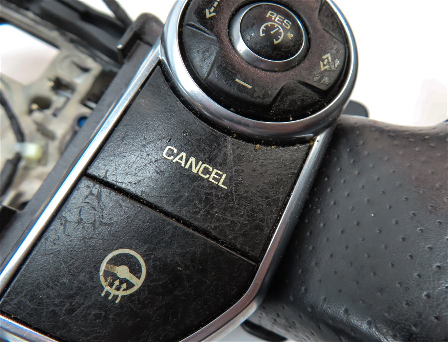 Thumbnail 8: 2014-2022 RANGE ROVER SPORT (L494) 4-SPOKE HEATED STEERING WHEEL w/ SWITCHES